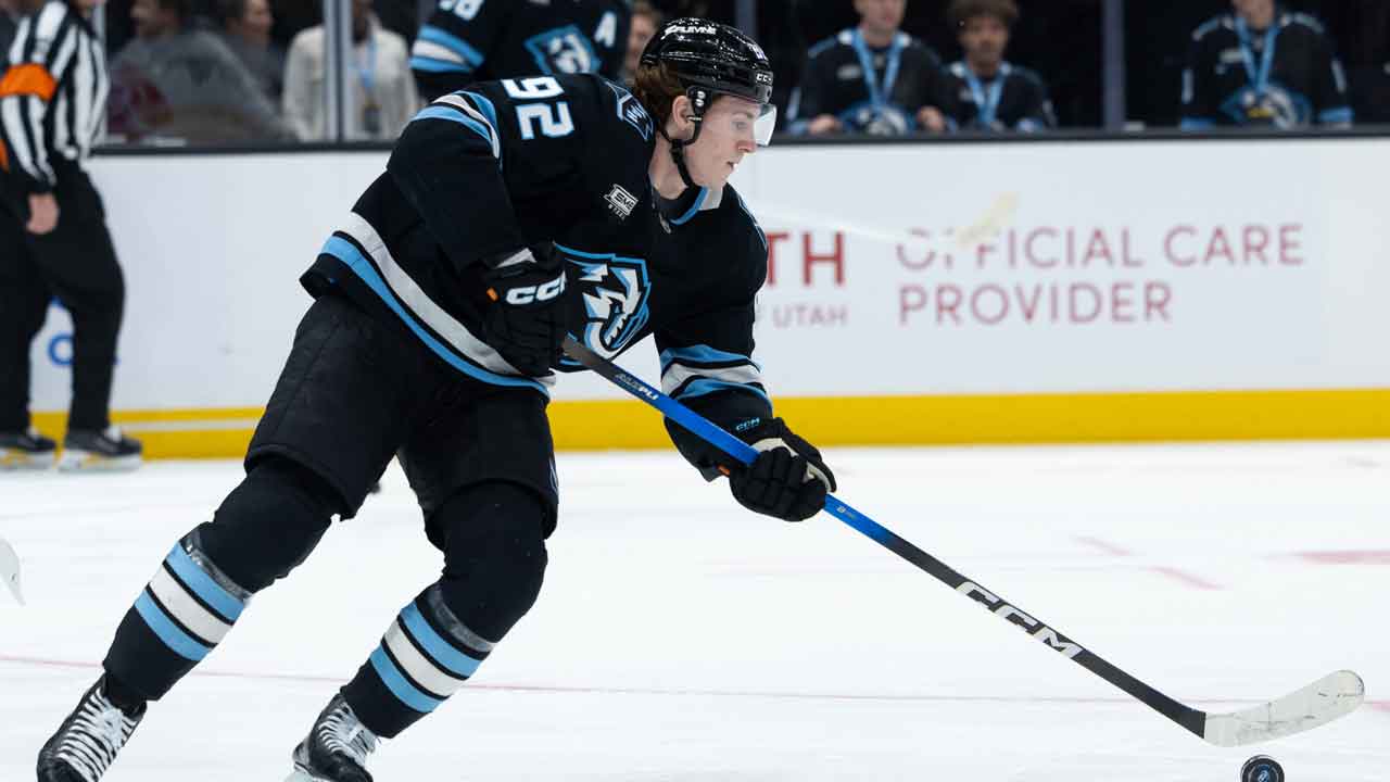 Mammoth's Logan Cooley to miss at least eight weeks due to injury