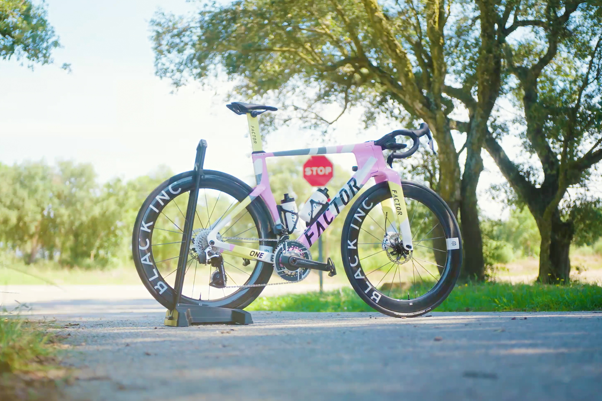 Factor ONE aero road bike