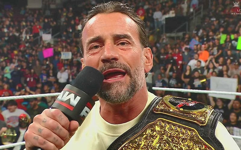 CM Punk's Next World Heavyweight Title Defense Set For 1/5 WWE RAW