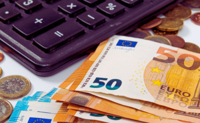 Bulgaria: Bulgaria Four Days from the Euro: How Taxes and Fees Will Be Paid After the Changeover