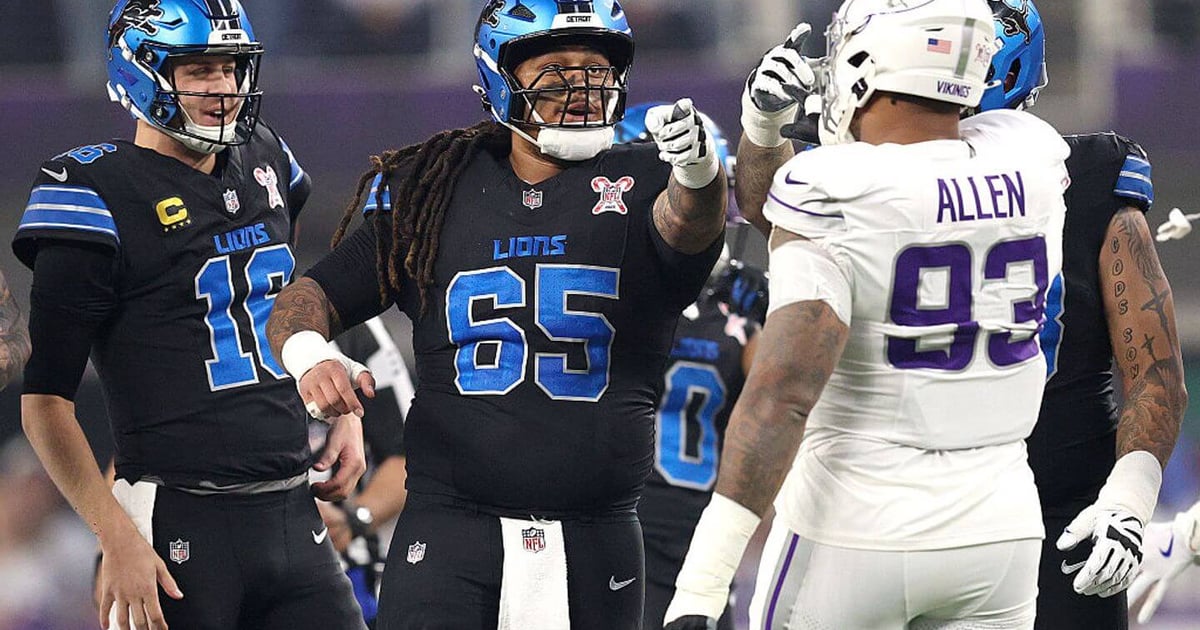 Lions vs. Vikings score, live updates: Aaron Jones TD run gives Detroit lead over Minnesota