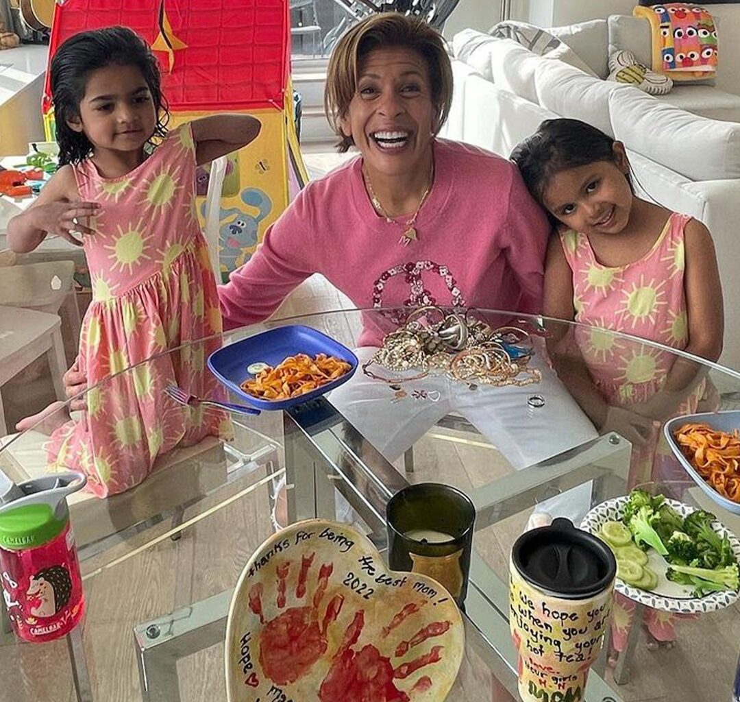 Hoda Kotb, Joel Schiffman, Celebrate Christmas with Daughters Hope, Haley