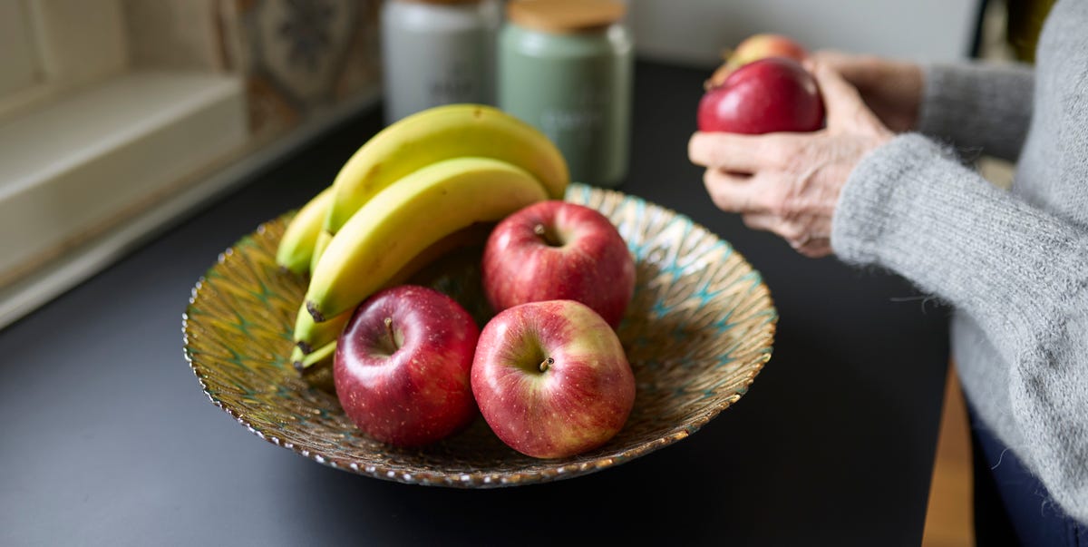 Dietitians Break Down Which Has More Fiber