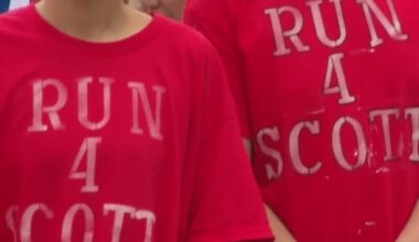 Hundreds participate in Frisco Santa Run to honor lives of 2 cyclists fatally struck by vehicle