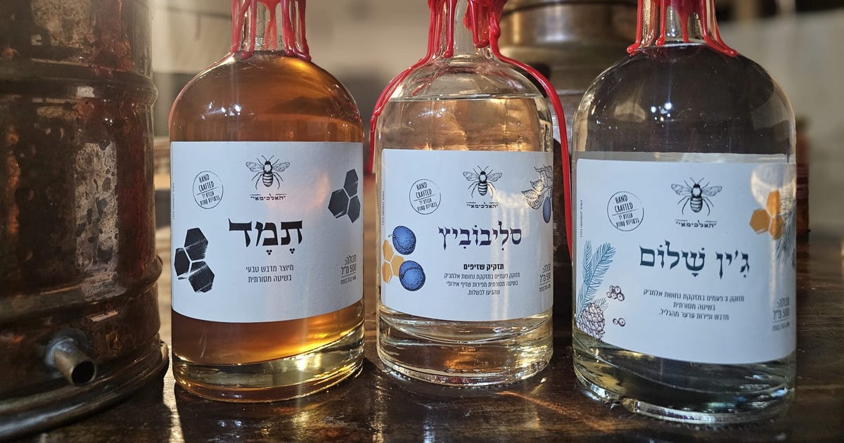 The Israeli Distiller Preserving an Ancient Jewish Tradition and Turning Honey Into Gin