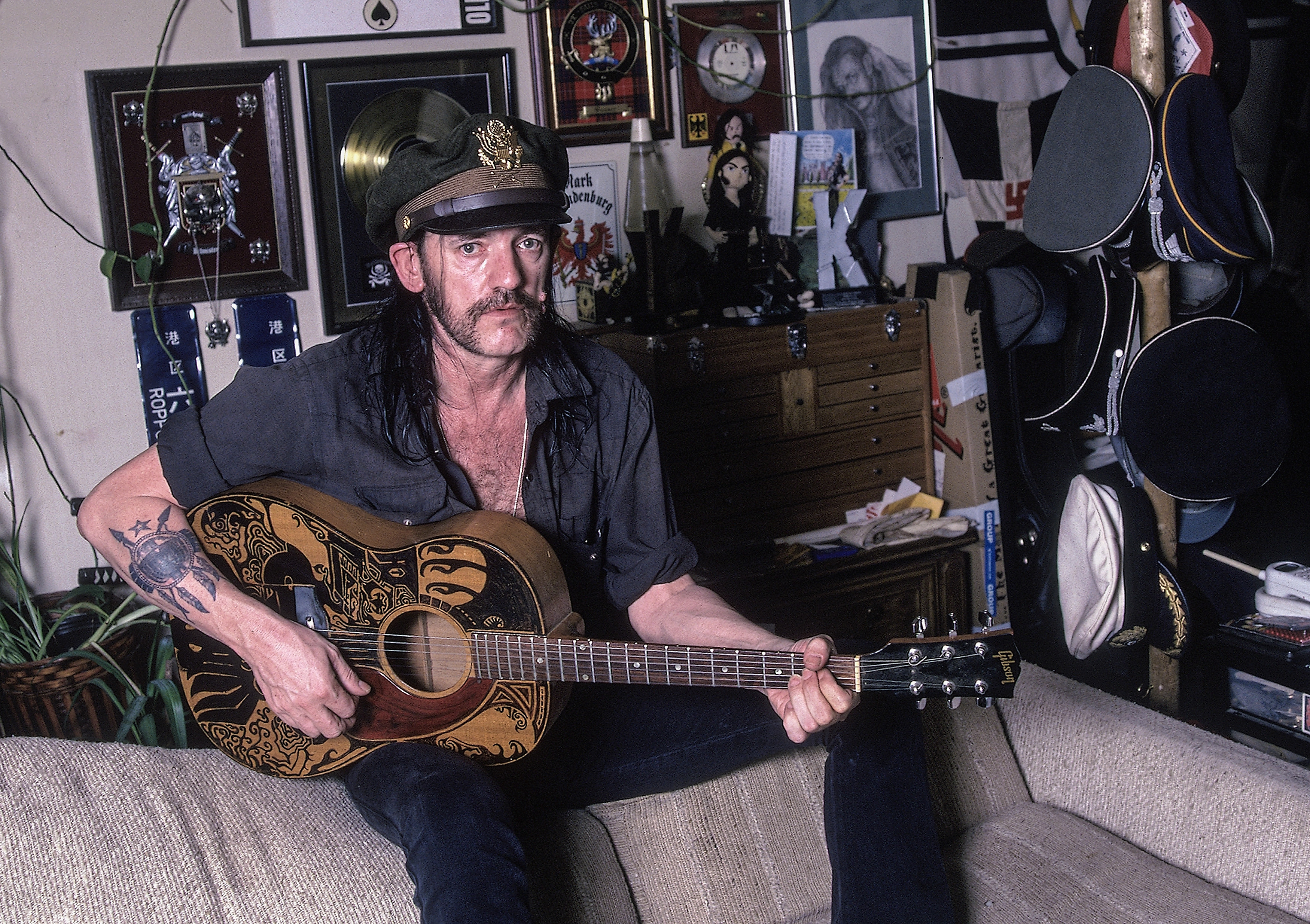 Lemmy 2001
