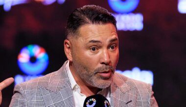 Oscar De La Hoya Breaks Down Teofimo Lopez vs Shakur Stevenson With Prediction
