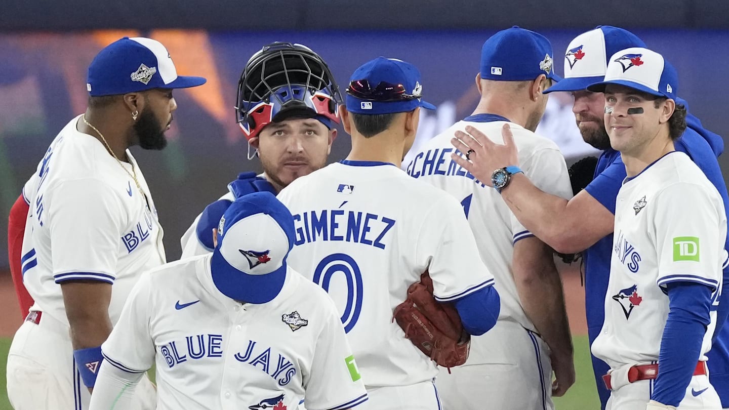 Blue Jays Hoping for Redemption From Two Struggling Free Agent Signees