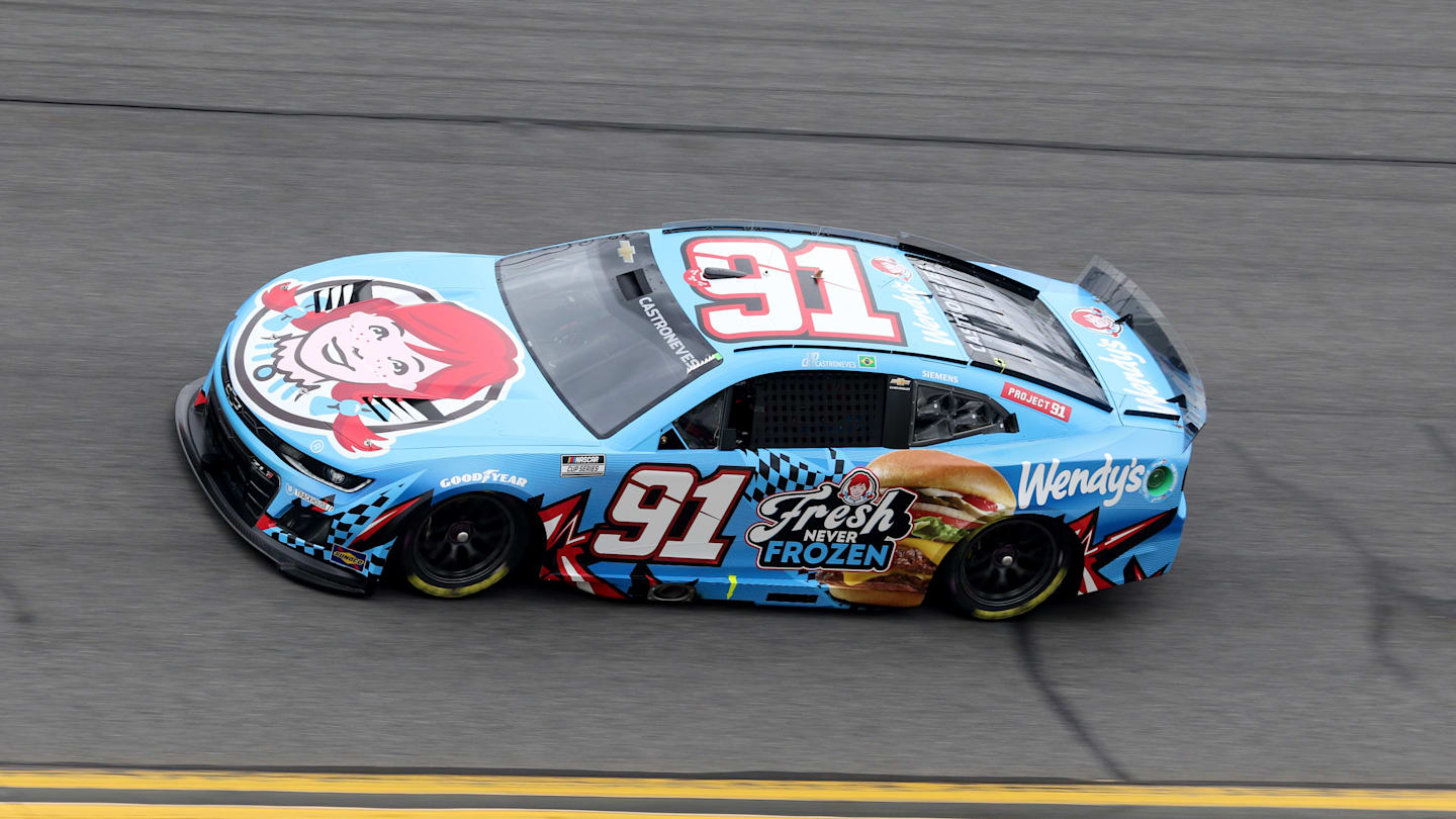 Helio Castroneves, Trackhouse Racing, Daytona 500, NASCAR