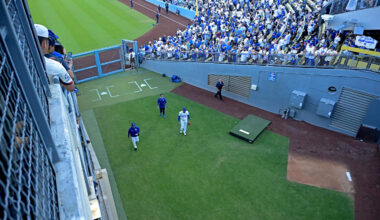 Mariners sign Phillies minor league free agent Gabe Mosser