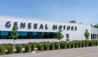 GM Canada cutting shift at Oshawa plant, costing 1,000 jobs