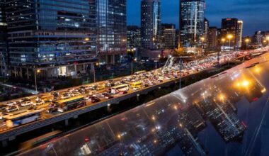 Beijing vows fiscal support for debt-stricken provinces