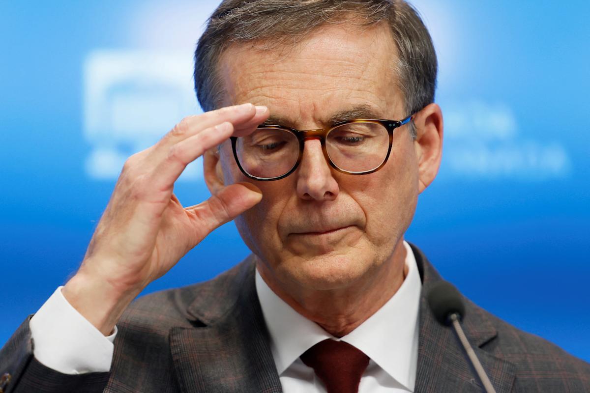 Bank of Canada maintains key interest rate at 2.25%, says 'timing or direction' of next rate change uncertain