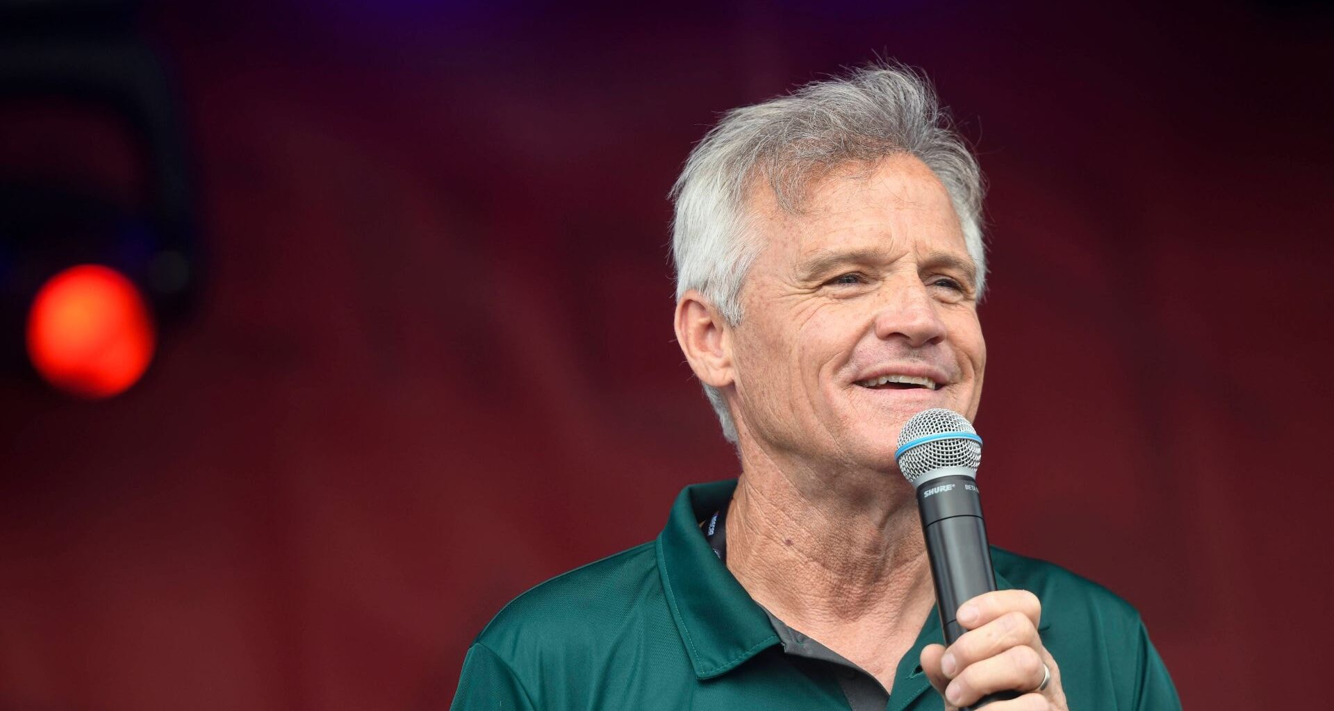Feb 20, 2000; Daytona Bch, FL, USA; FILE PHOTO; NASCAR Winston Cup Series driver Dale Earnhardt Sr during the 2000 Daytona 500 at the Daytona International Speedway.