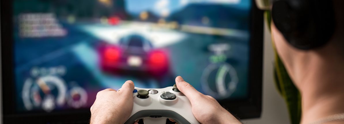 A Look At Garmin’s Valuation After The Quatix 8 Pro Nautical Smartwatch Launch