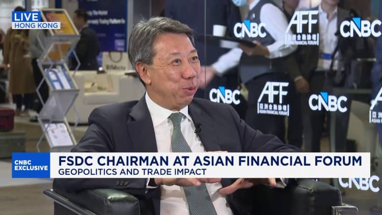 China is an early beneficiary of global diversification from US