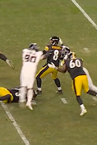 Texans Dominate Steelers in Final Game of Wild Card Playoff Round