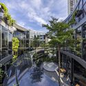 Urban Sparkle for Hokkaido Sachi Restaurant Thao Dien  / Takashi Niwa Architects - Image 2 of 22