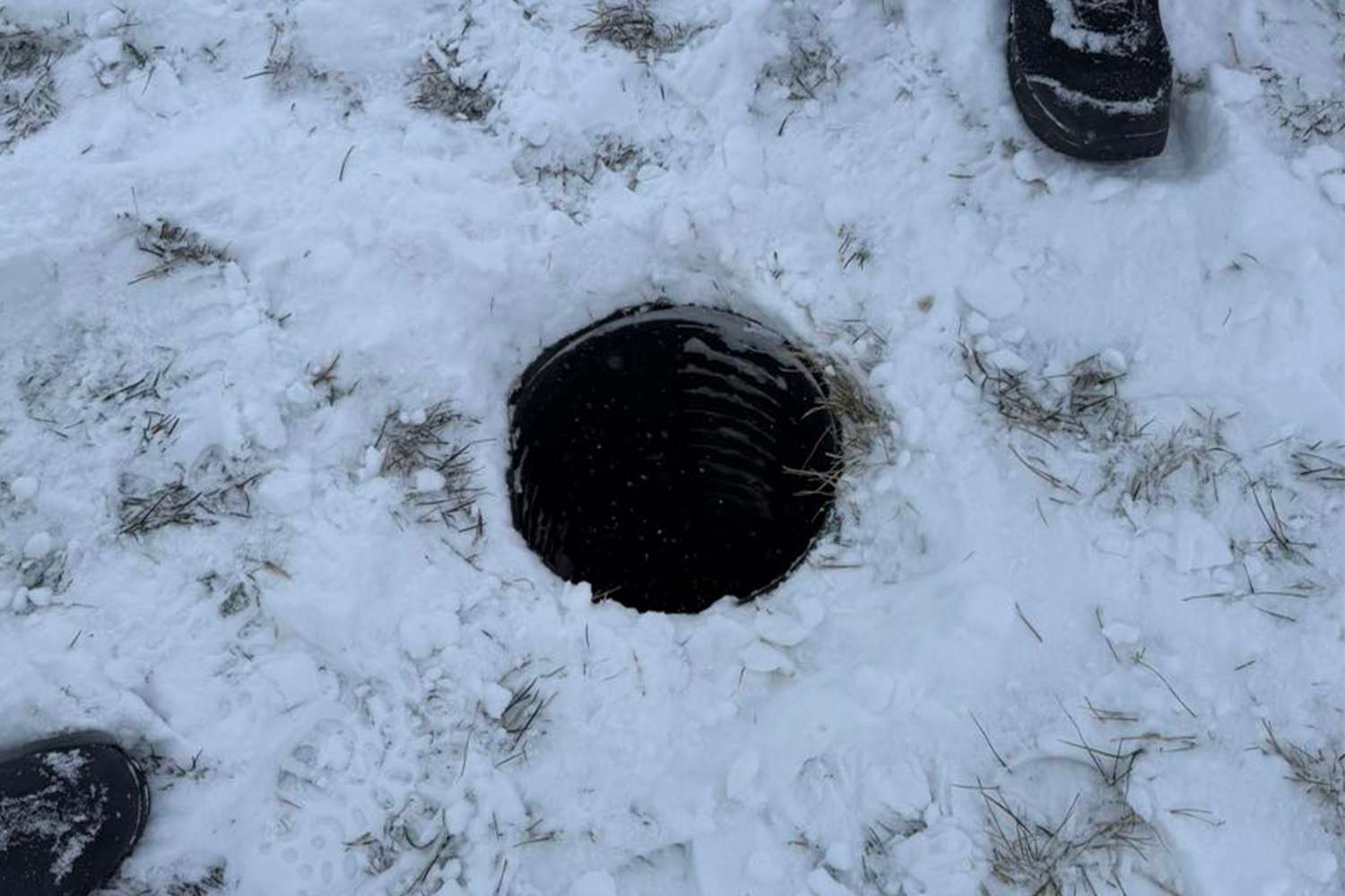 15-Year-Old Gets Stuck in Drain Pipe While Sledding on Golf Course