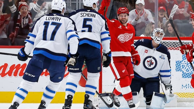 NHL-worst Jets struggle to find offence in 2-1 loss to Red Wings