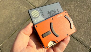 This AirTag alternative fits in my wallet and works just as well with Android phones