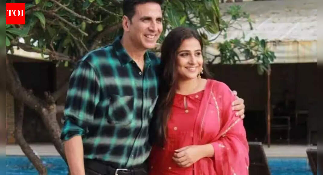 Anees Bazmee to direct Akshay Kumar and Vidya Balan in new laugh riot; shooting to commence from January 15 - Reports | Hindi Movie News