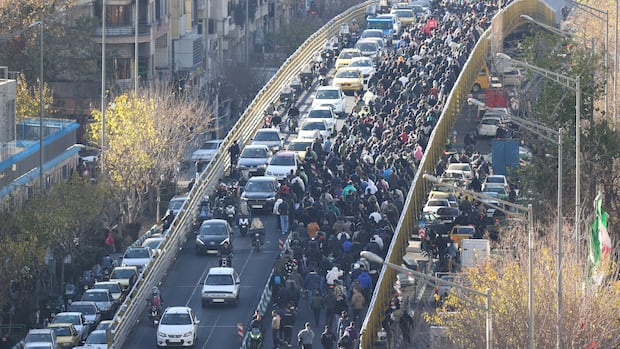 At least 25 people killed in Iranian economic protests, rights groups say