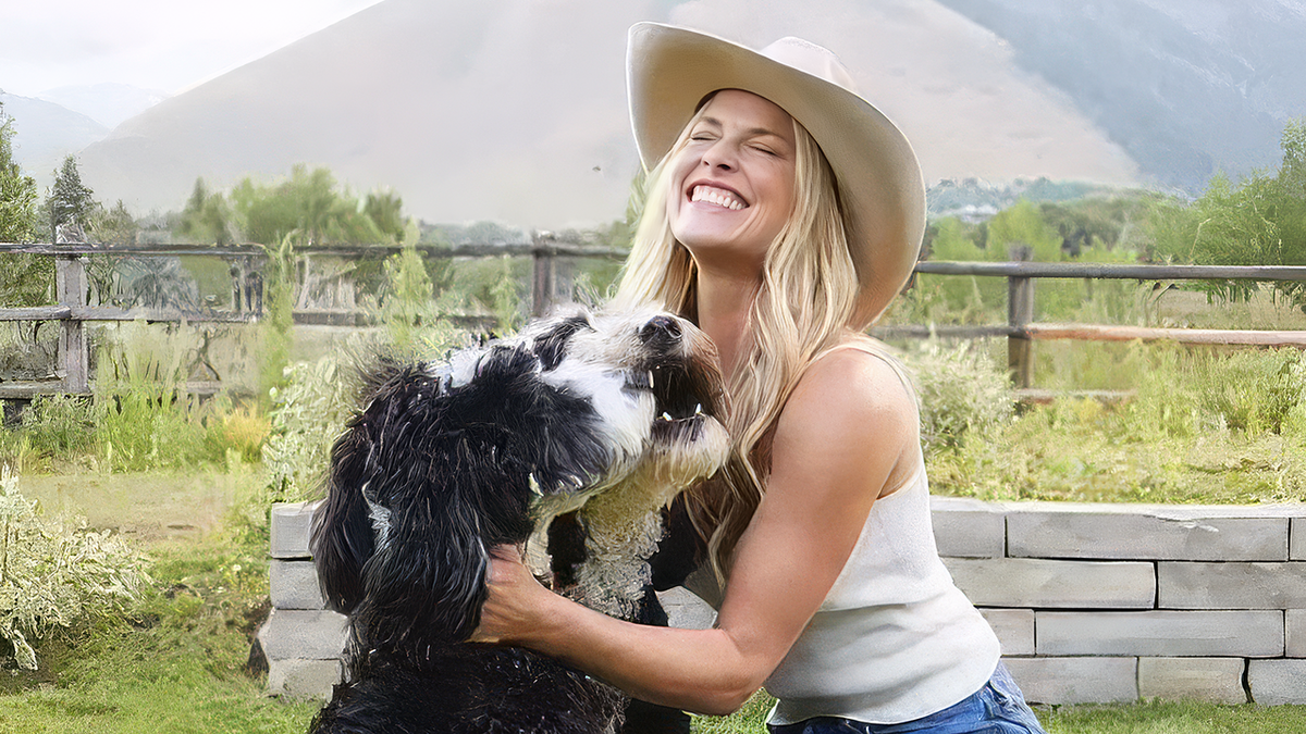 Ali Larter with her dogs in Idaho