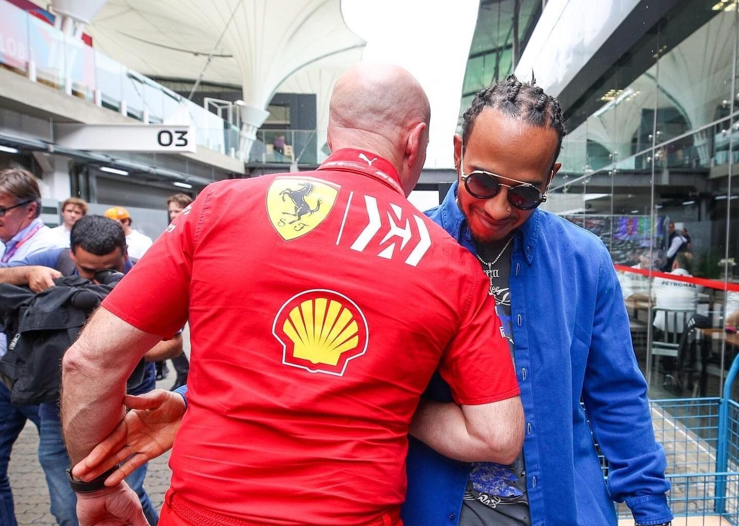 jock clear and lewis hamilton of ferrari