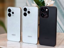 Oppo Reno15 Pro Mini (left), Reno15 (middle), Reno15 Pro (right)