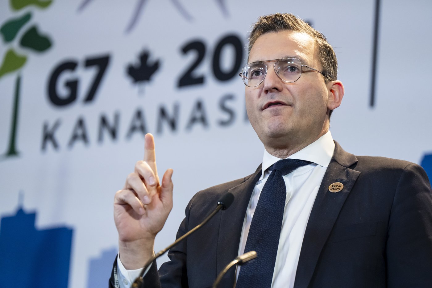 Canada not considering a ban on X over deepfake controversy, AI minister says | NanaimoNewsNOW