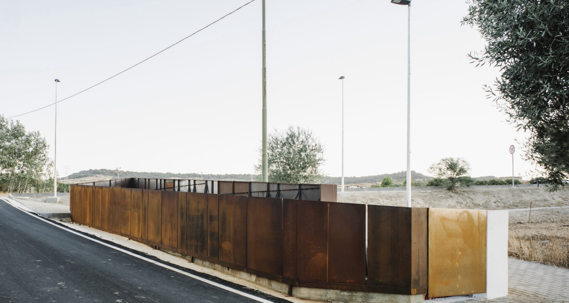 Siddi Urban Gate / Martino Picchedda