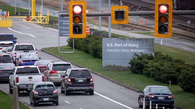 Worry in border towns 1 year into B.C. residents avoiding trips to Washington state