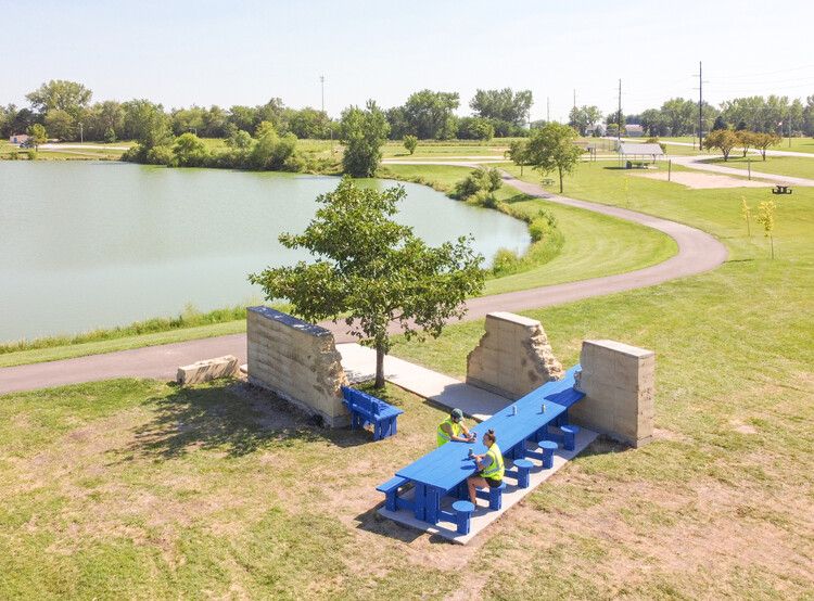 When Eating Becomes Spatial: 14 Projects Built Around Shared Meals - Image 5 of 21