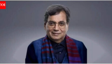 'Proud of you': Subhash Ghai heaps praise on Aditya Dhar's storytelling in ‘Dhurandhar’ | Hindi Movie News