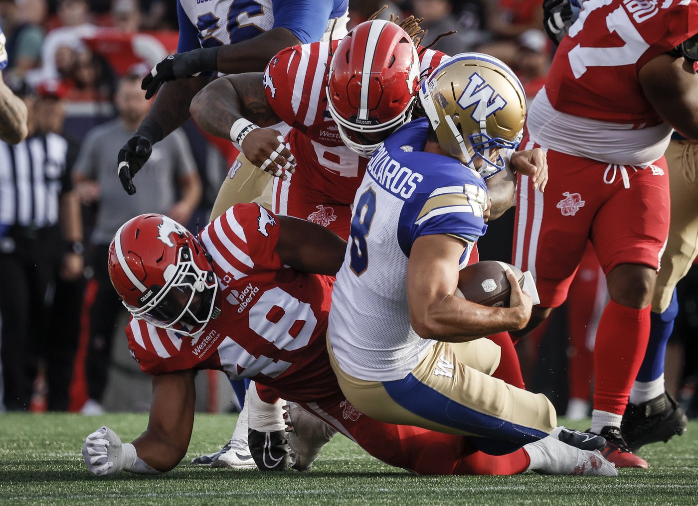 Former CFL linebacker Roberts has overcome a lot to finally get NFL opportunity | NanaimoNewsNOW