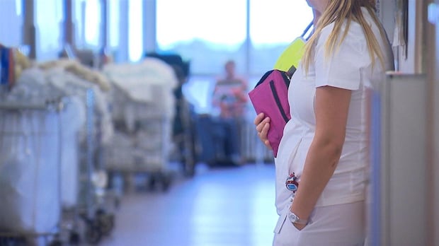 Manitoba returns to the private agencies it dropped as it struggles to fill nursing shifts