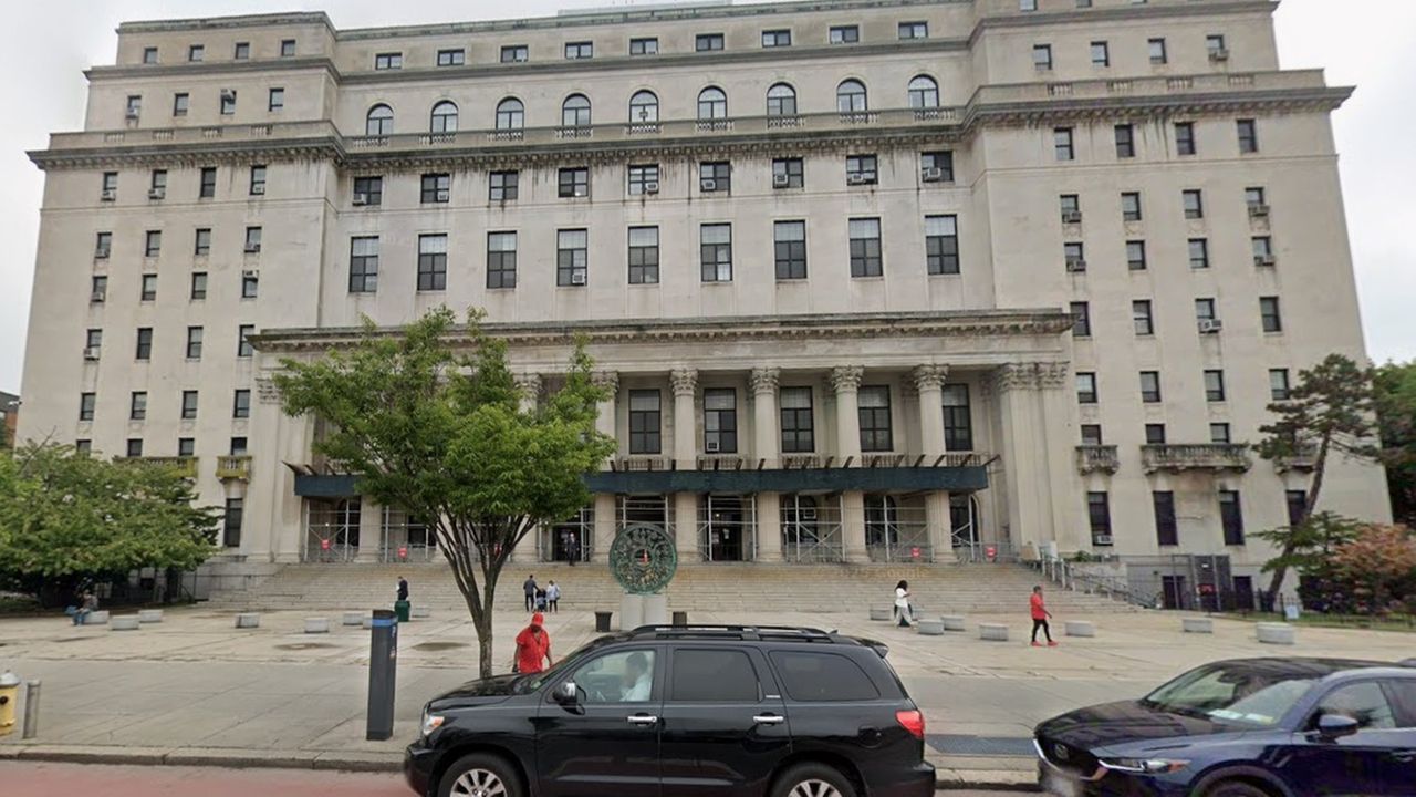 Zachary Zayas, former law clerk in alleged conflict of interest in LI inheritance dispute, working for Nassau law firm