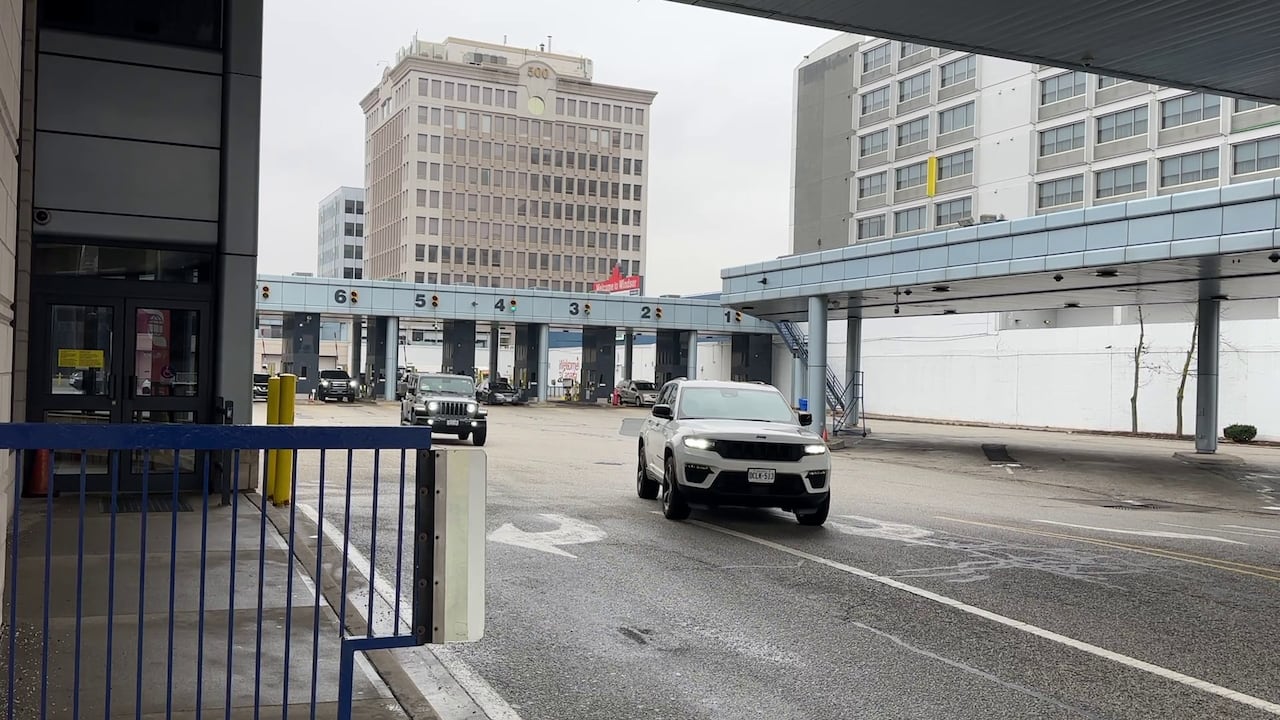 Vehicles entering Canada from a tunnel.