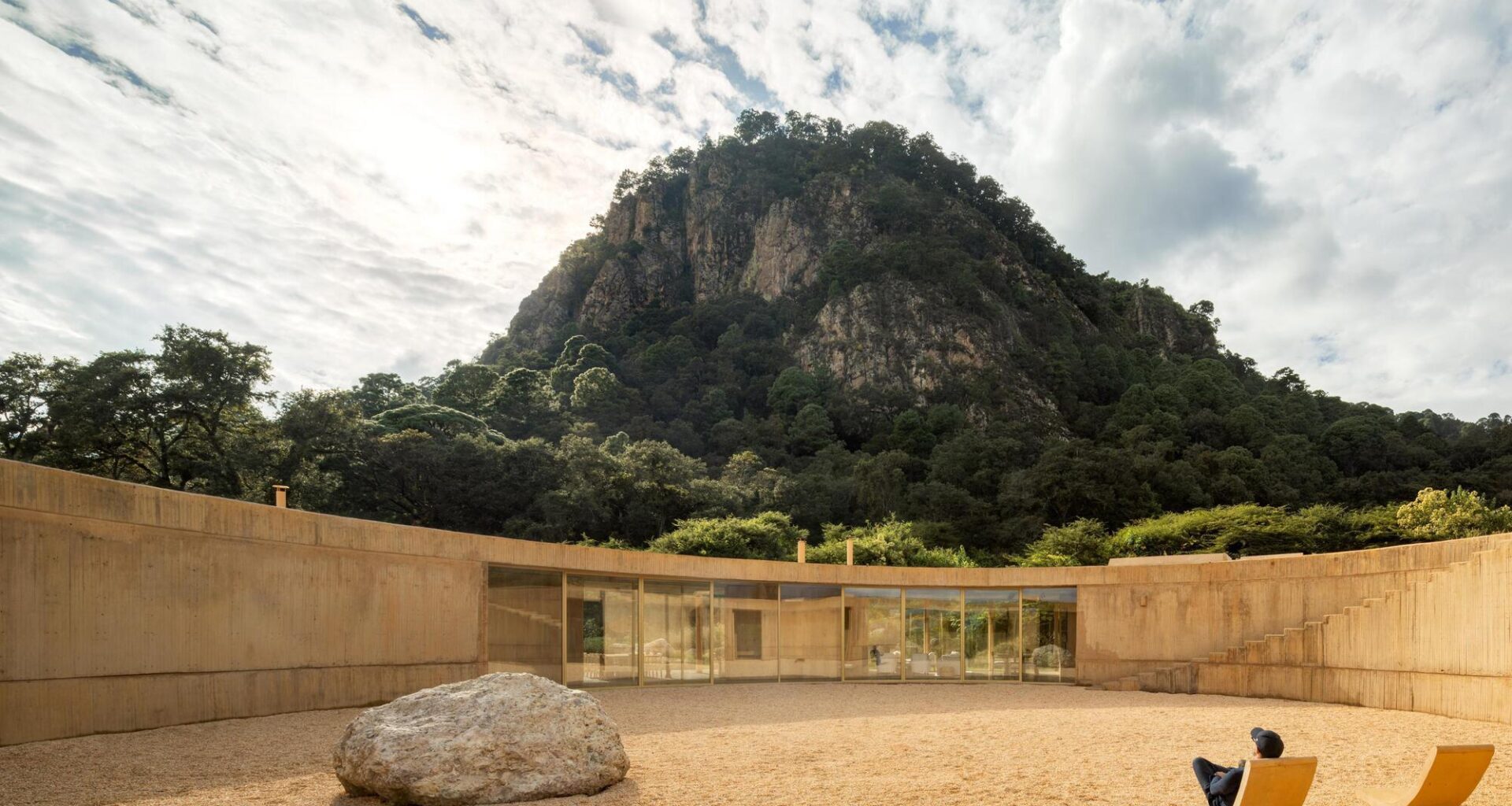 House 720 Degrees / Fernanda Canales