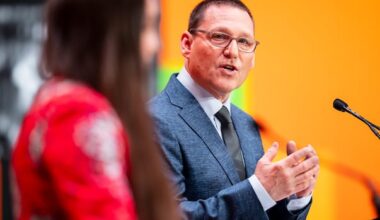 NDP leadership candidate Avi Lewis goes after AI data centres