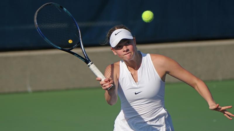 Women's Tennis Falls to Notre Dame 4-0