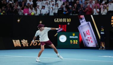 Australian Open as it happened: Alex de Minaur cruises into quarters; Ukraine's Oliynykova targets Sabalenka again