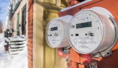 Montreal under snowfall warning as bitter cold, power outages continue