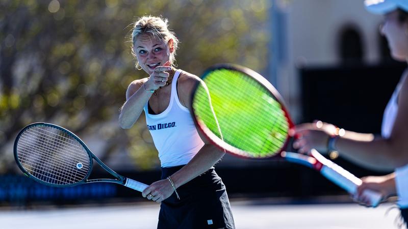 Women's Tennis Collects 5-2 Win Over Cal Poly