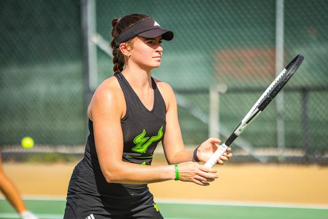 South Florida Women’s Tennis Dominates at Tampa Cup