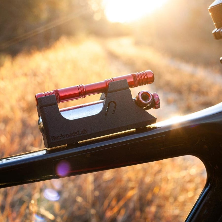 QuickFix Mount | 16g CO2 + Dynaplug Racer Pro QuickFix Mount | 16g CO2 + Dynaplug Racer Pro