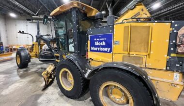 Hellebuycket, Winnie the Plow and Greg among winners of Winnipeg's 1st snowplow naming contest