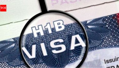 ‘Hurting cancer patients’: H‑1B hiring freeze in Texas will strain healthcare centres, visa‑dependent doctors, say experts