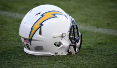 Western Michigan's O'Leary hired as Chargers' defensive coordinator